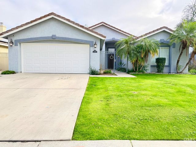 6416 Springtime Court, Bakersfield, CA 93313