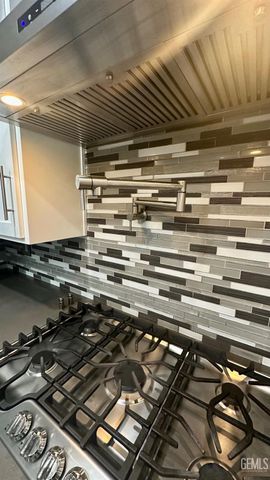 6416 Springtime Court, Bakersfield, CA 93313