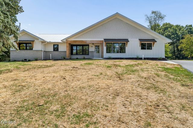 1315 Lynnwood Drive, Johnson City, TN 37601