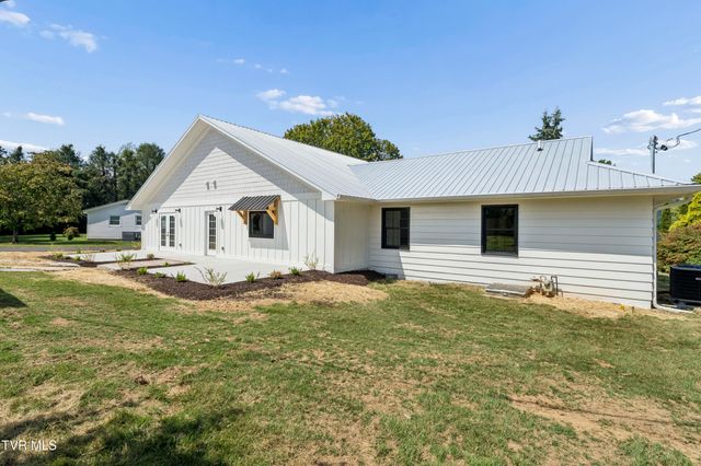 1315 Lynnwood Drive, Johnson City, TN 37601