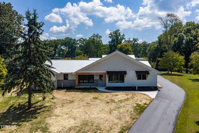 1315 Lynnwood Drive, Johnson City, TN 37601