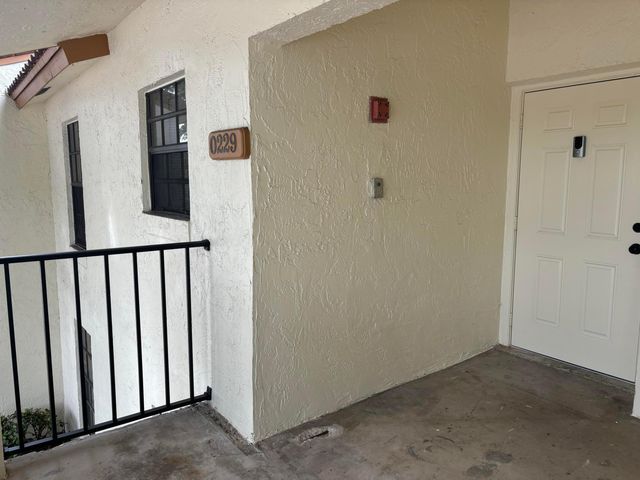 301 Olivewood Place O229, Boca Raton, FL 33431