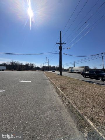 455 SHELL RD, Penns Grove, NJ 08069