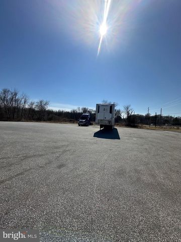 455 SHELL RD, Penns Grove, NJ 08069