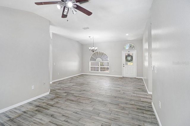 3005 FOLKLORE DRIVE, Valrico, FL 33596
