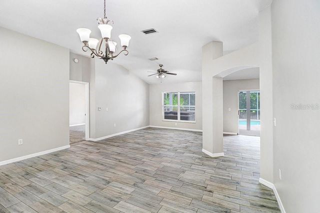 3005 FOLKLORE DRIVE, Valrico, FL 33596