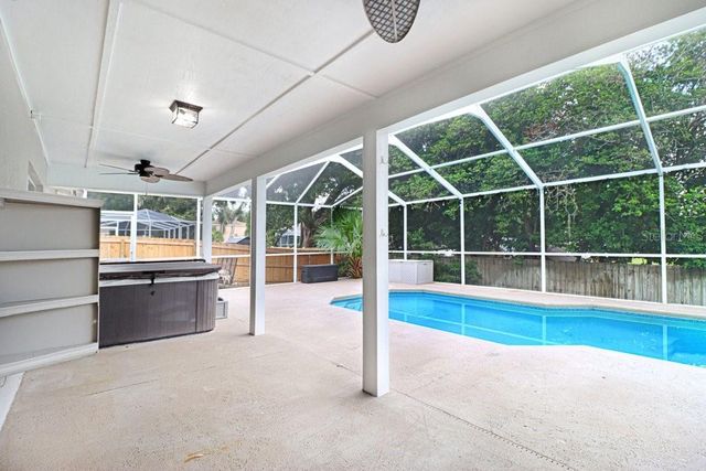 3005 FOLKLORE DRIVE, Valrico, FL 33596