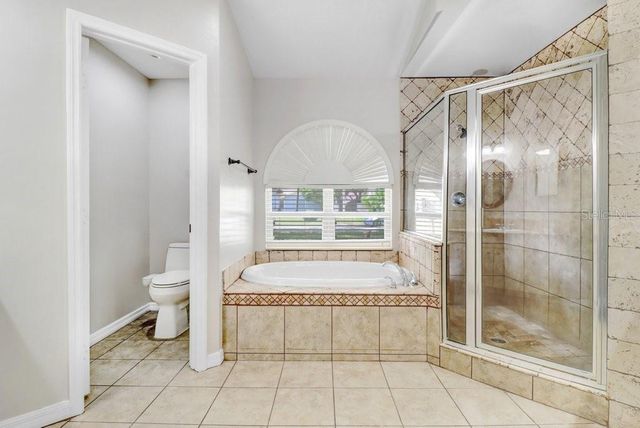 3005 FOLKLORE DRIVE, Valrico, FL 33596