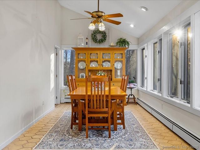 73 Airline Road, Clinton, CT 06413