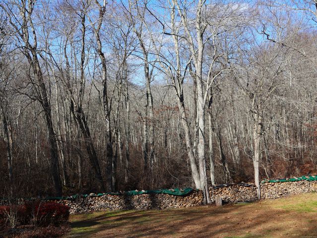 73 Airline Road, Clinton, CT 06413