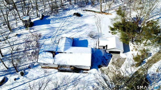 73 Airline Road, Clinton, CT 06413