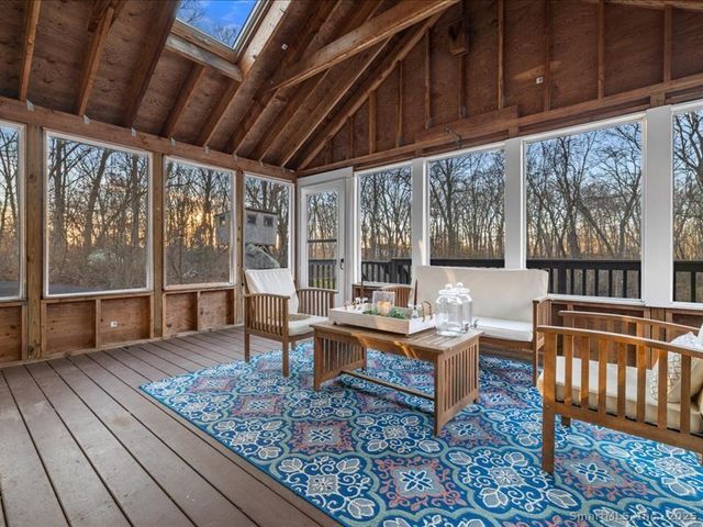 73 Airline Road, Clinton, CT 06413