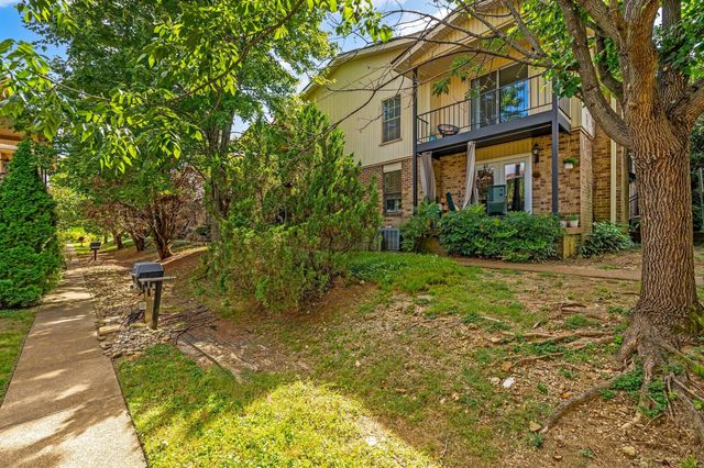 2116 Hobbs Rd Apt N19, Nashville, TN 37215