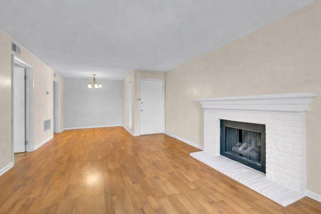 2116 Hobbs Rd Apt N19, Nashville, TN 37215