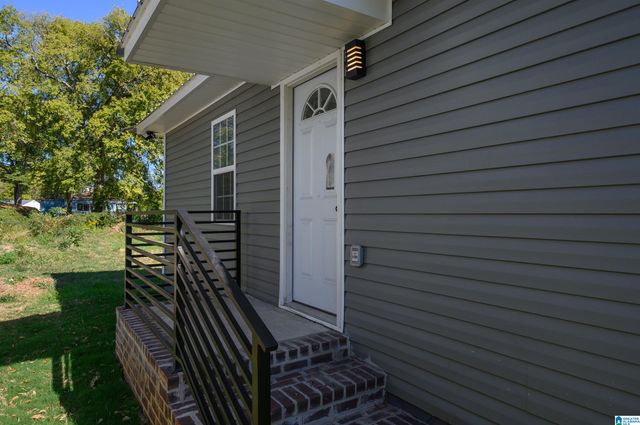 517 22ND STREET SW, Birmingham, AL 35211
