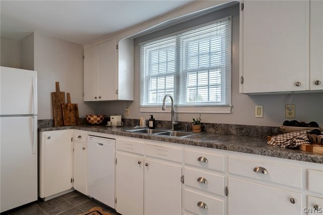 110 Ardmore Road, Geddes, NY 13219