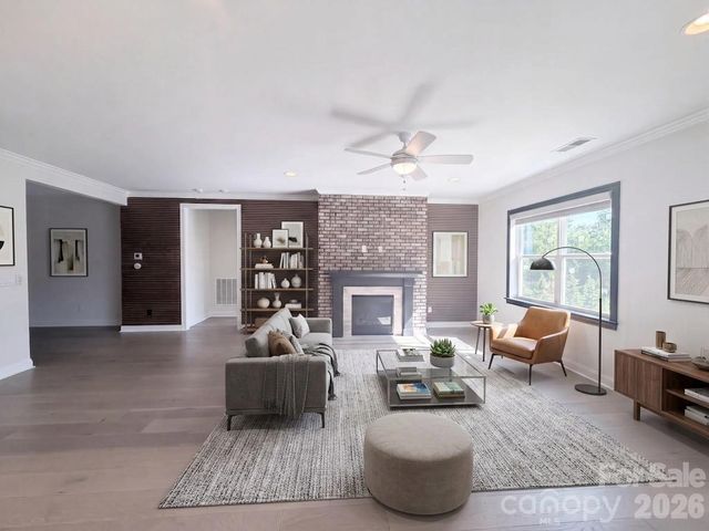 5989 Pier Drive, Denver, NC 28037