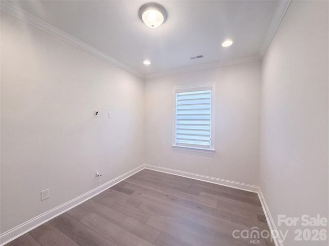 5989 Pier Drive, Denver, NC 28037