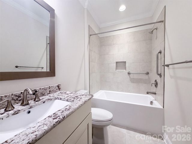 5989 Pier Drive, Denver, NC 28037