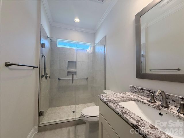 5989 Pier Drive, Denver, NC 28037