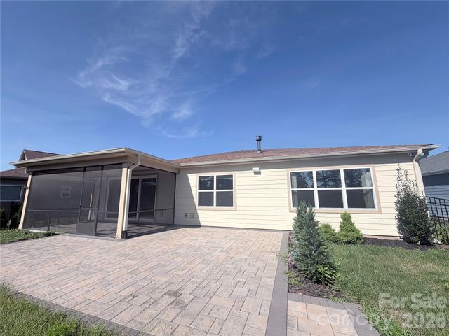 5989 Pier Drive, Denver, NC 28037