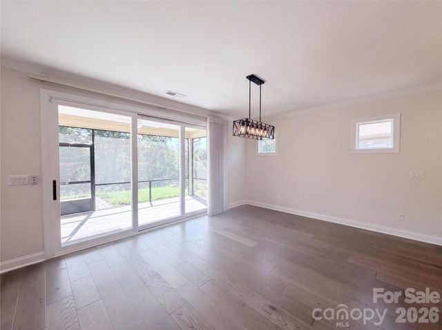 5989 Pier Drive, Denver, NC 28037