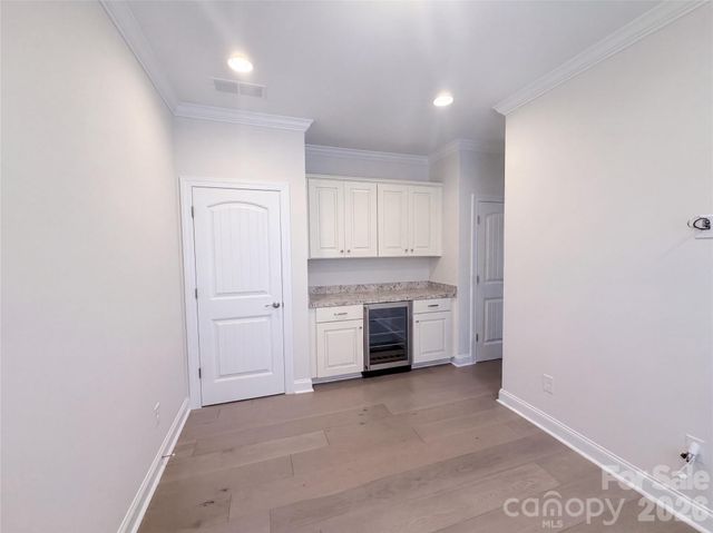 5989 Pier Drive, Denver, NC 28037