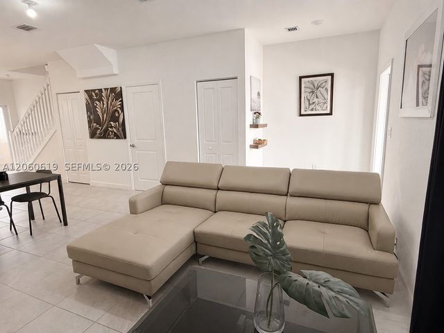 126 SE 11th Ct, Florida City, FL 33034
