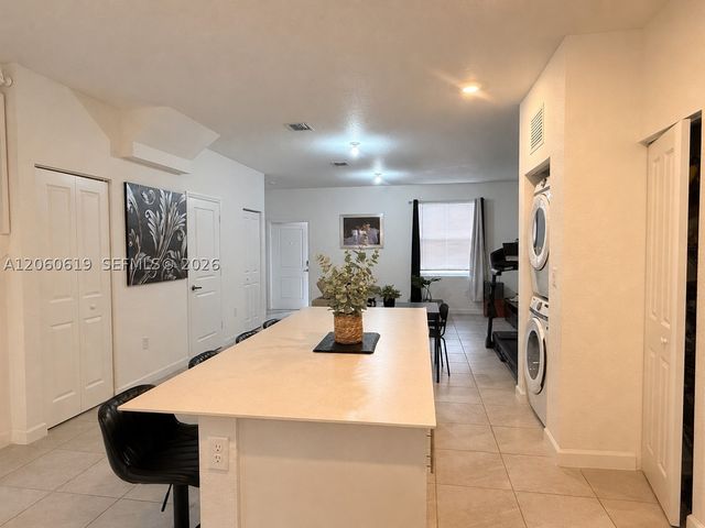 126 SE 11th Ct, Florida City, FL 33034