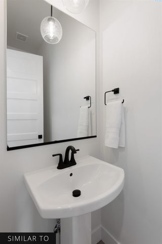 730 Mara Loop, Richland, WA 99352