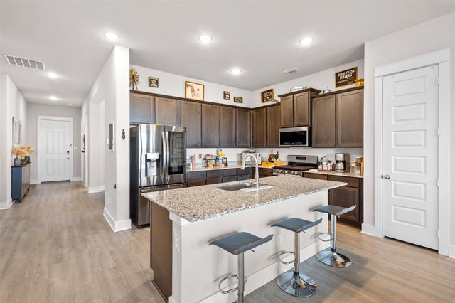 806 Stamford Avenue, Arlington, TX 76002