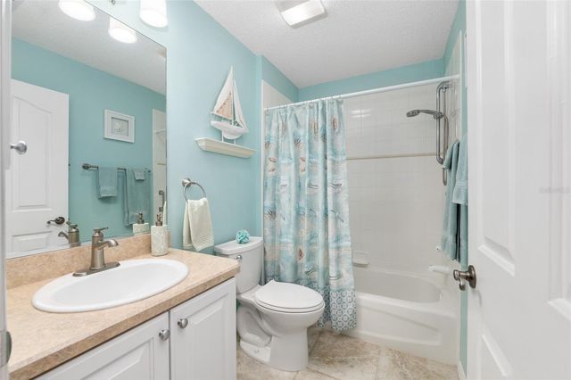 17802 SE 85TH ELLERBE AVENUE, The Villages, FL 32162