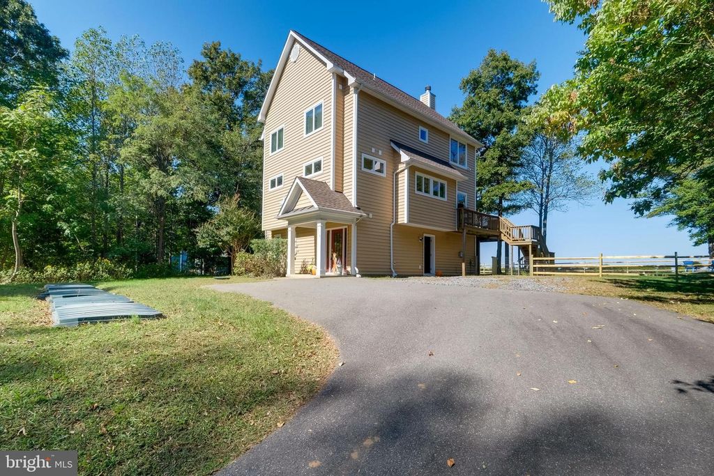 119 BALD EAGLE DRIVE, Montross, VA 22520