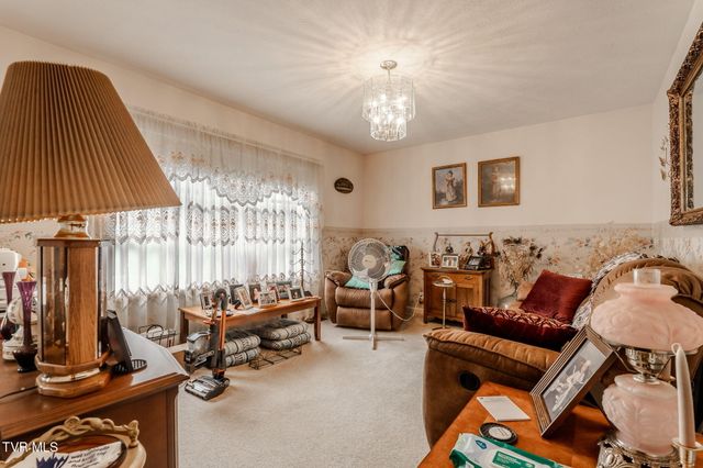 114 Sycamore Drive, Rogersville, TN 37857