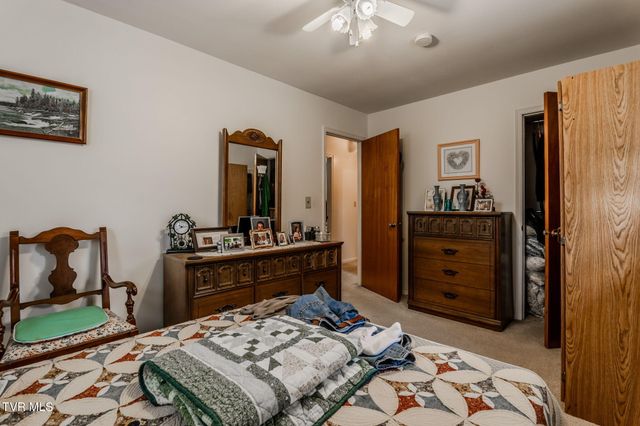 114 Sycamore Drive, Rogersville, TN 37857