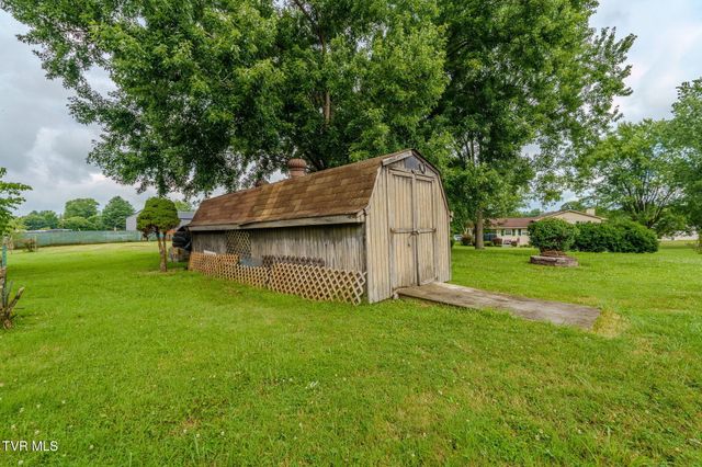 114 Sycamore Drive, Rogersville, TN 37857