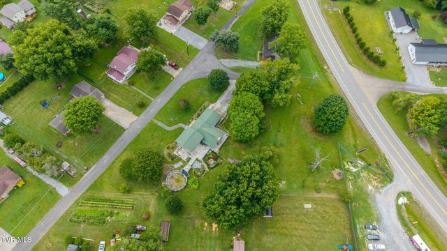 114 Sycamore Drive, Rogersville, TN 37857
