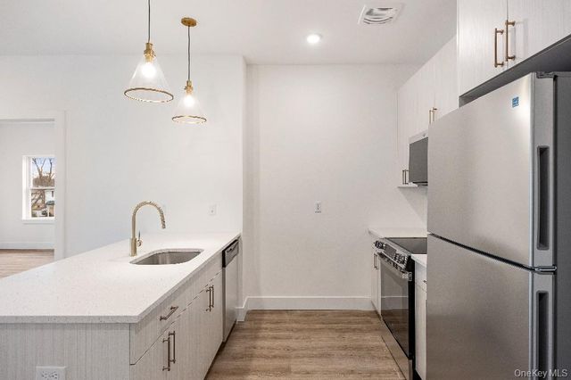 306 Bluestone Court 216, Maybrook, NY 12543