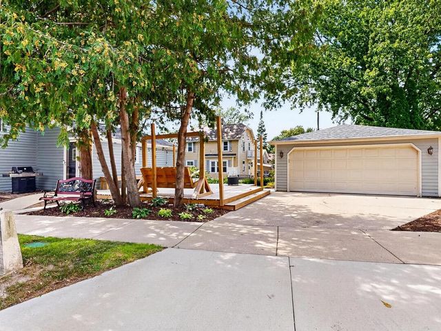 1108 Western AVENUE, Watertown, WI 53094