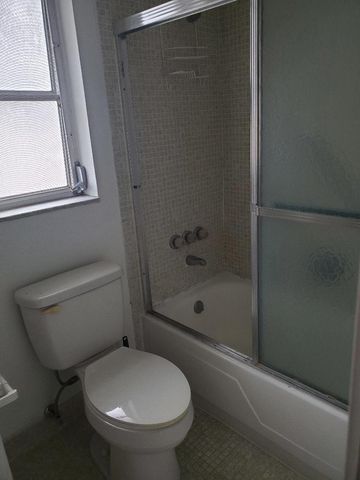 110 Stratford, West Palm Beach, FL 33417