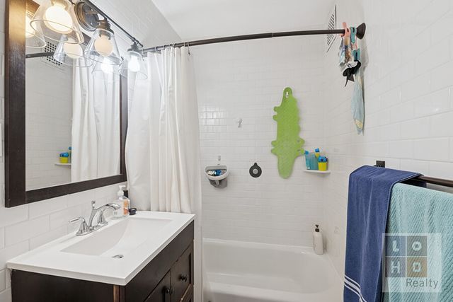 575 Grand Street E1505, New York City, NY 10002