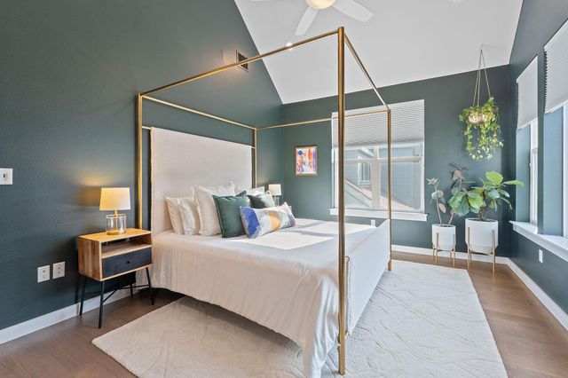 3001 Del Curto RD 10, Austin, TX 78704