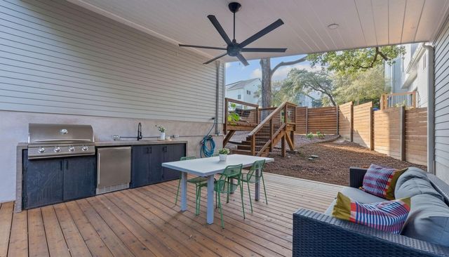 3001 Del Curto RD 10, Austin, TX 78704