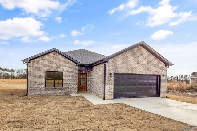 17182 Red Hill Road, Athens, AL 35611