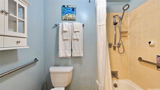 134 Kapahulu Avenue 801, Honolulu, HI 96815