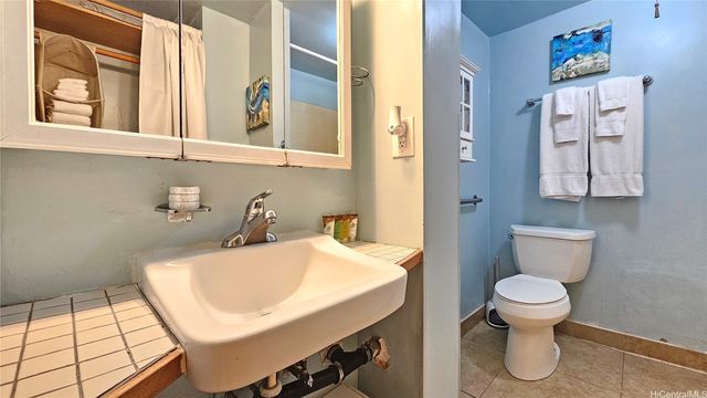 134 Kapahulu Avenue 801, Honolulu, HI 96815