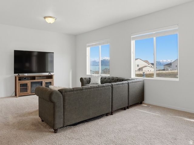 207 E BLISS, Saratoga Springs, UT 84045