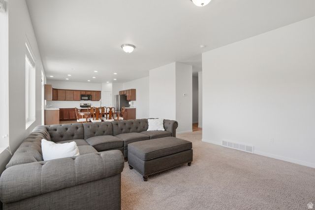 207 E BLISS, Saratoga Springs, UT 84045