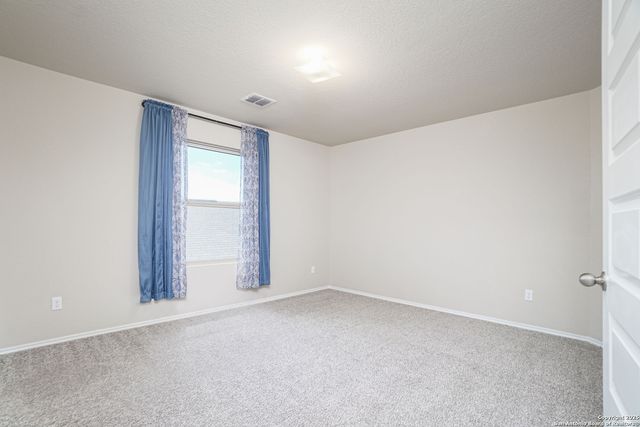 5510 daniel, St Hedwig, TX 78152