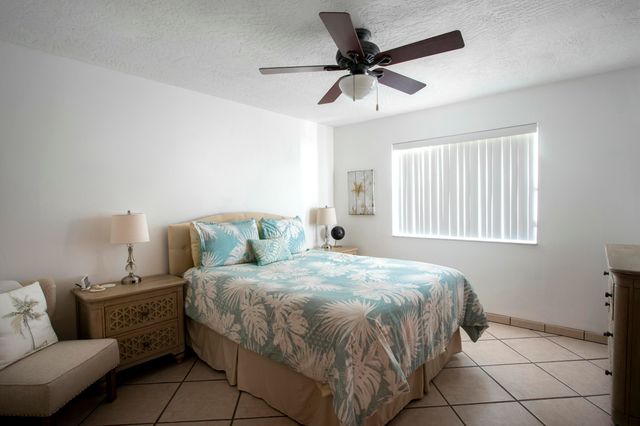 1901 S Roosevelt Blvd Apt 307W, Key West, FL 33040